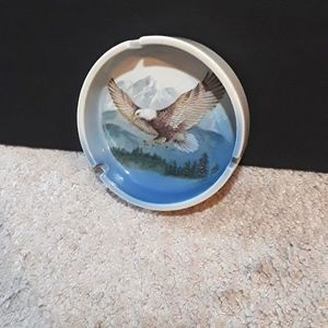RARE VINTAGE JAPANESE OTAGIRL BALD EAGLE ASHTRAY